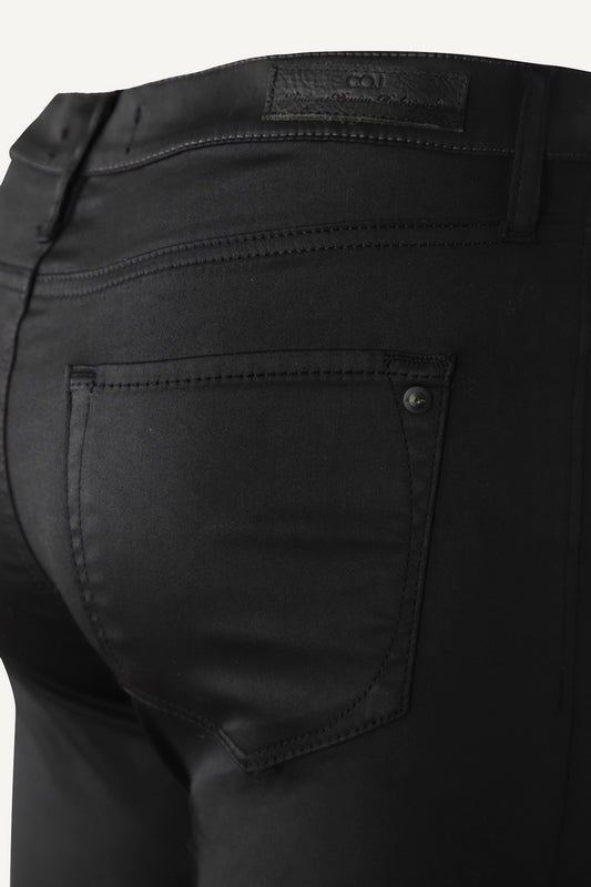 Cup of Joe Sophia Black coated