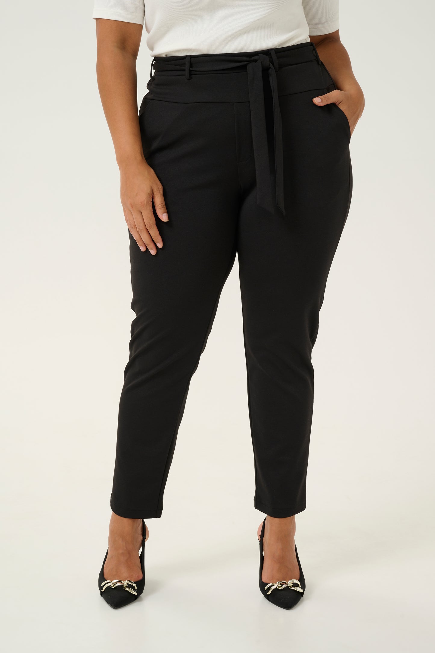 KCJenna Belt Pants