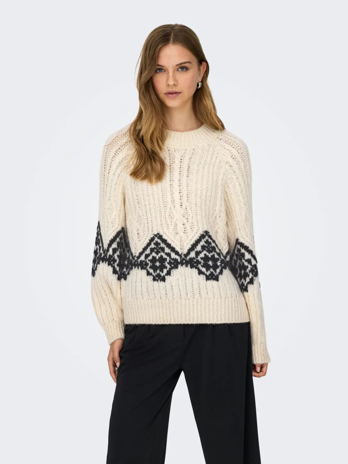 JDYNAOMI L/S RAGLAN JACQ CABLE PULL