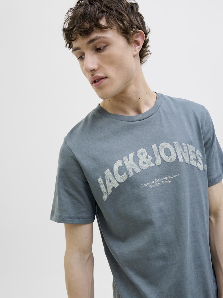 JORALMERIA BOLD BRANDING TEE