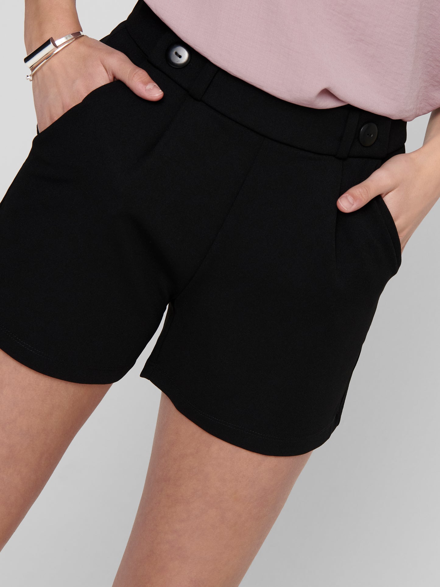 JDY GEGGO SHORTS