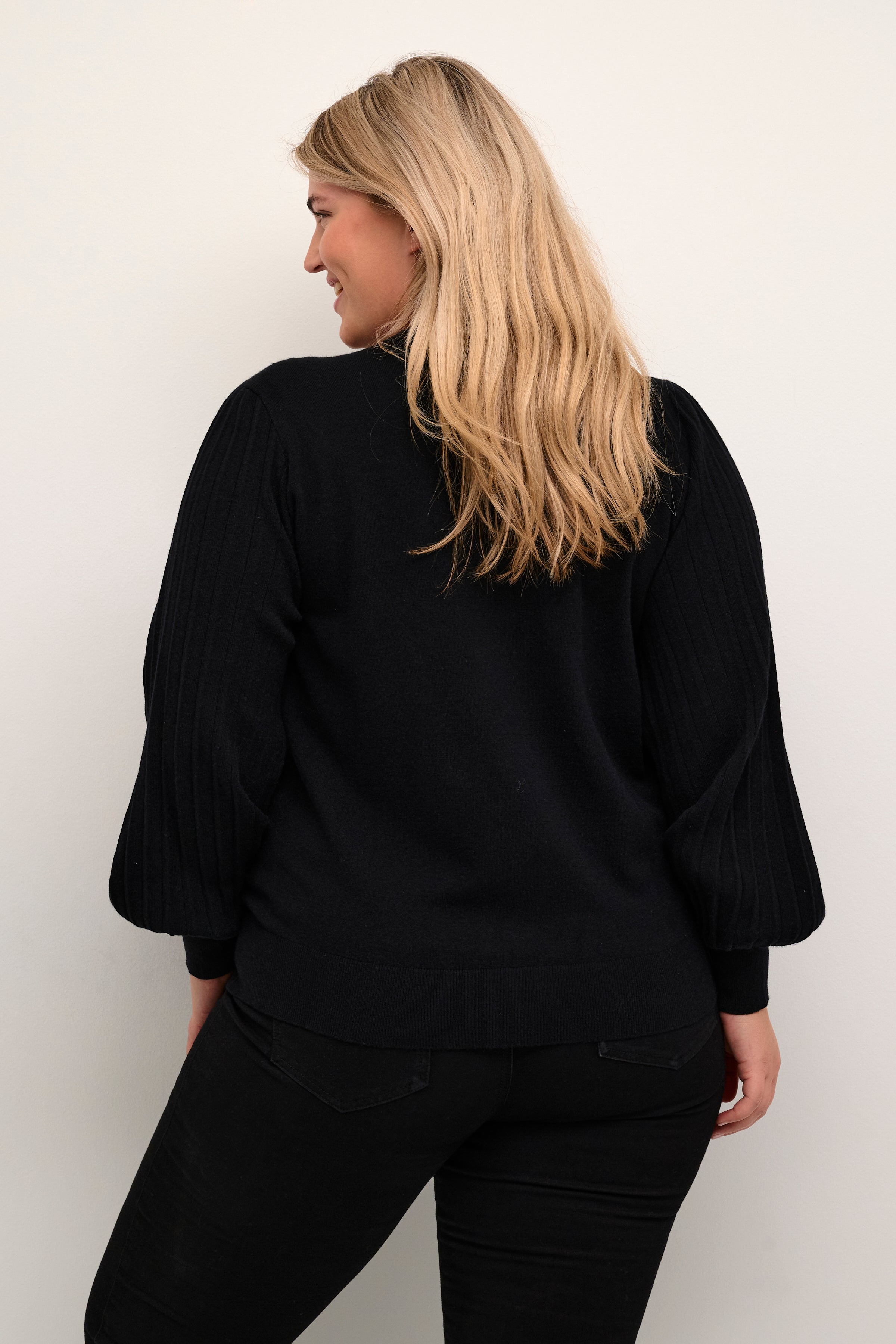 KCloni Knit Pullover