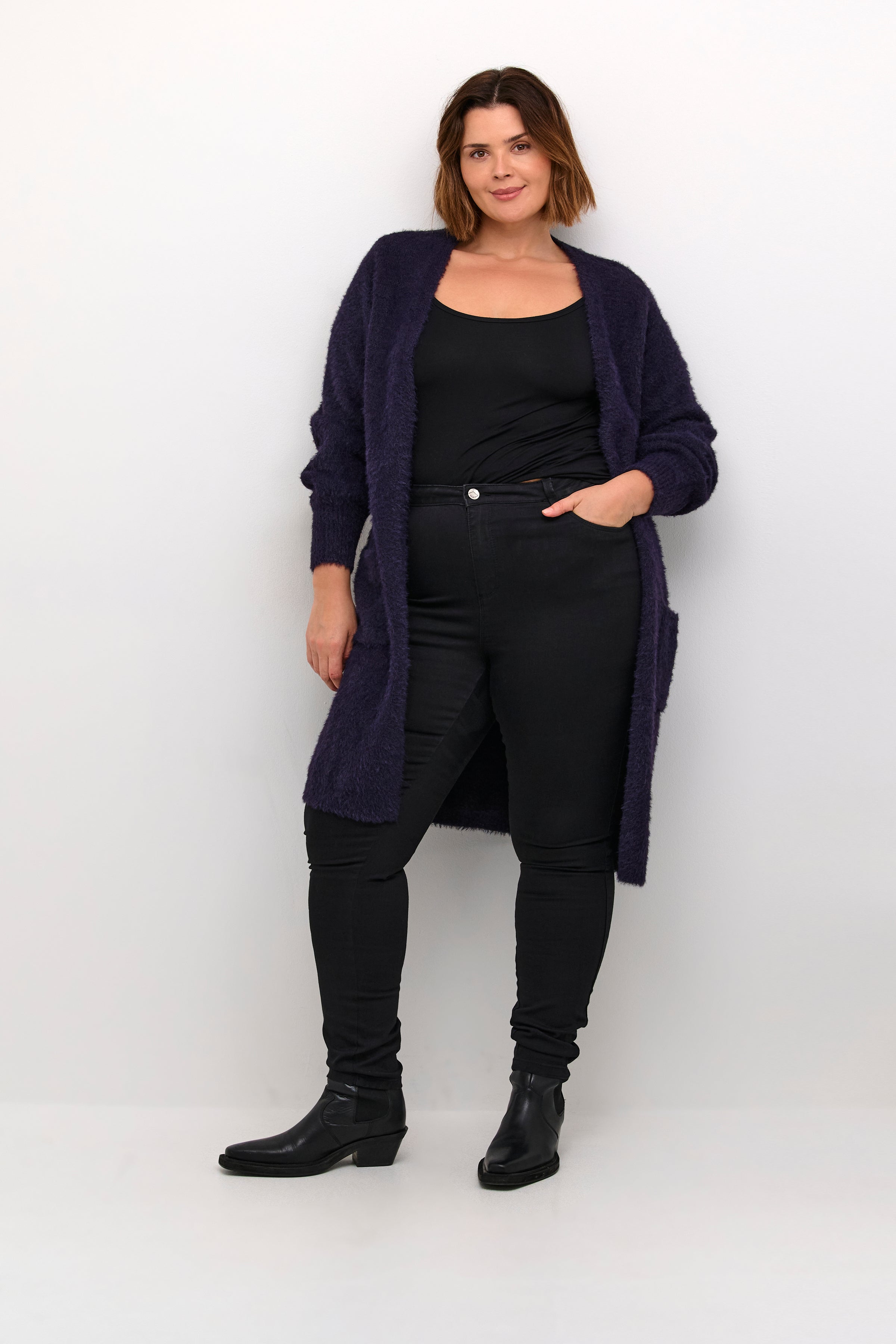 KCvilda Long Cardigan