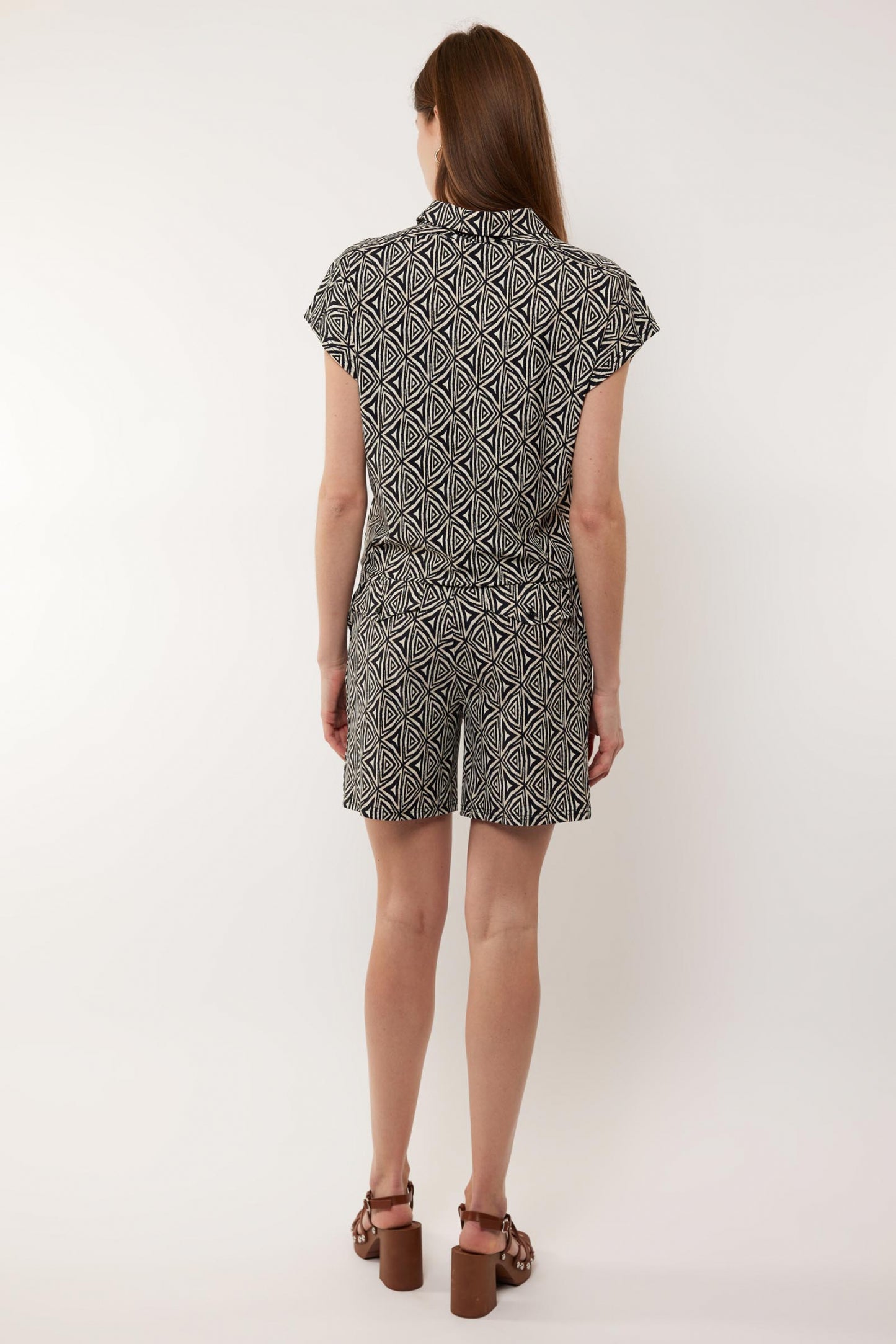 Nadine Short Offwhite/Zwart