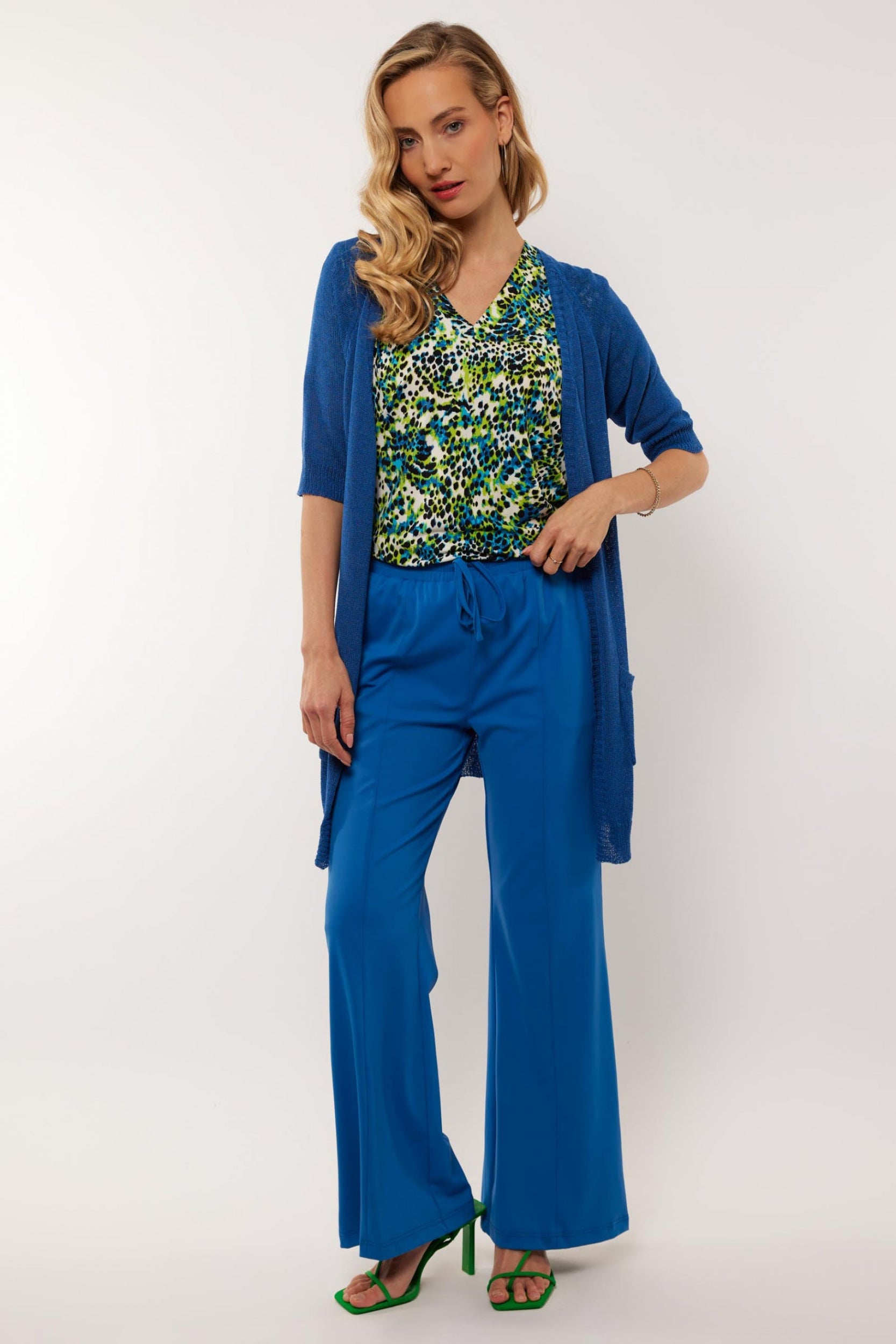 Dila top Korenblauw