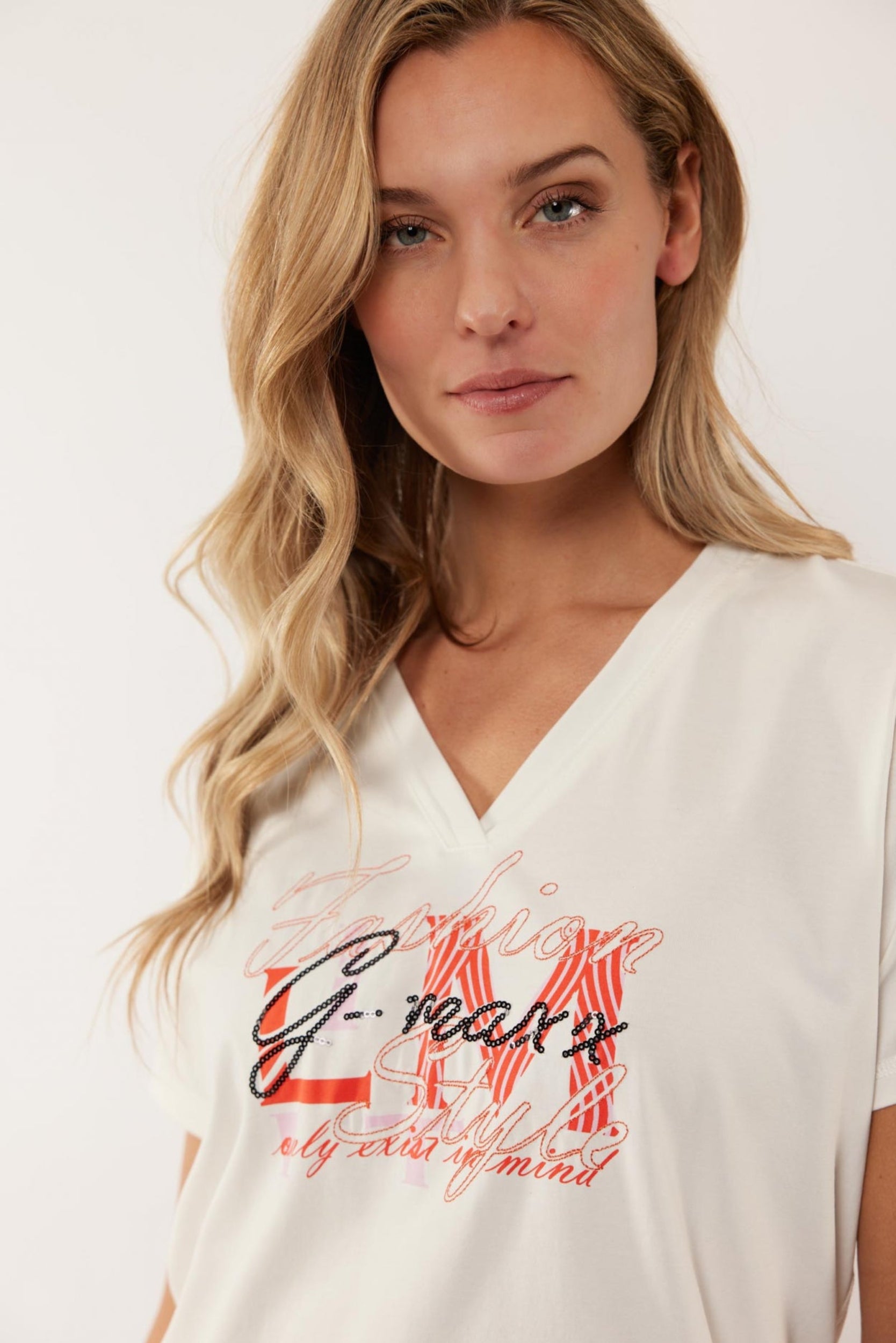 Ama T-shirt