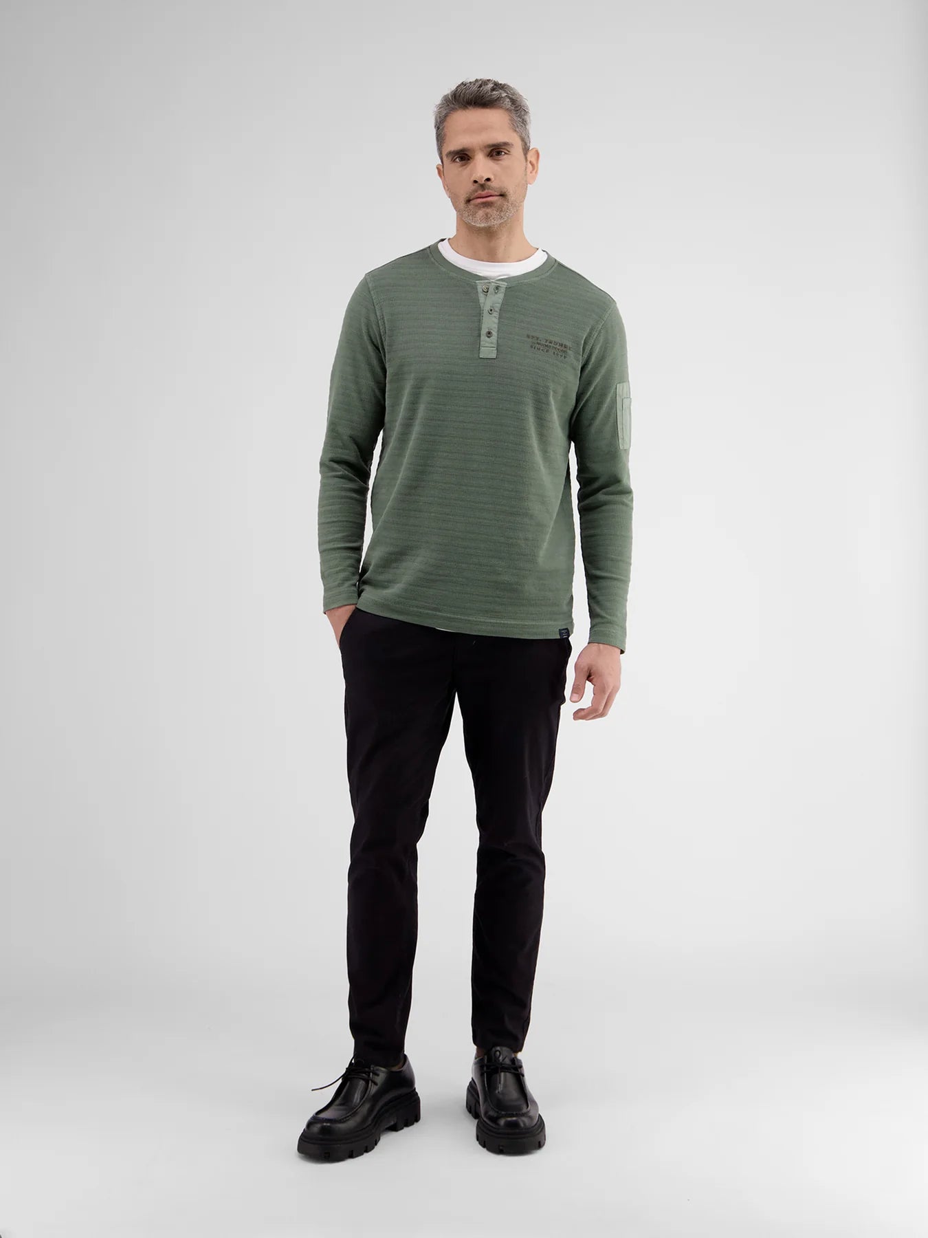 Regular fit T-shirt