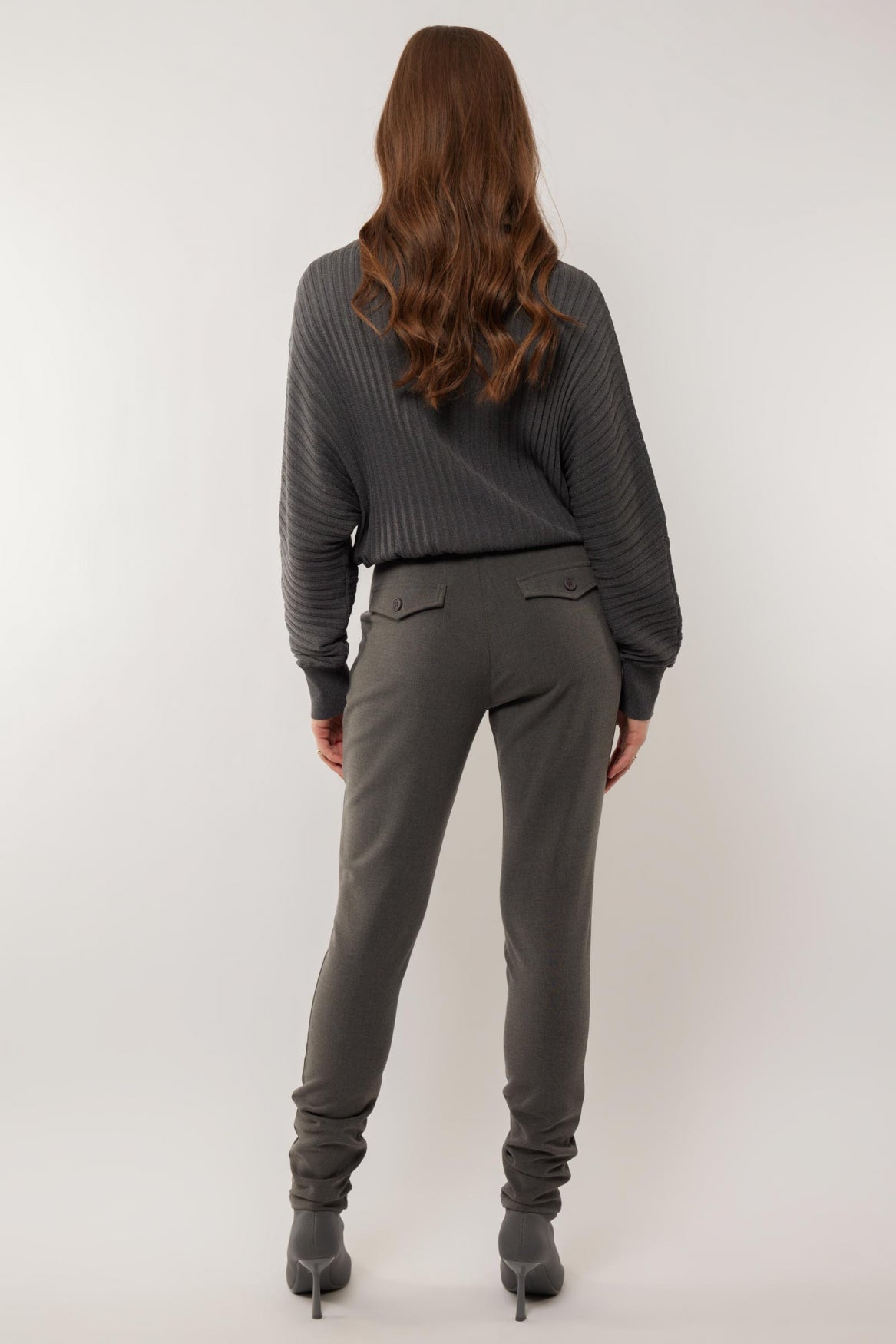 MILOU BROEK