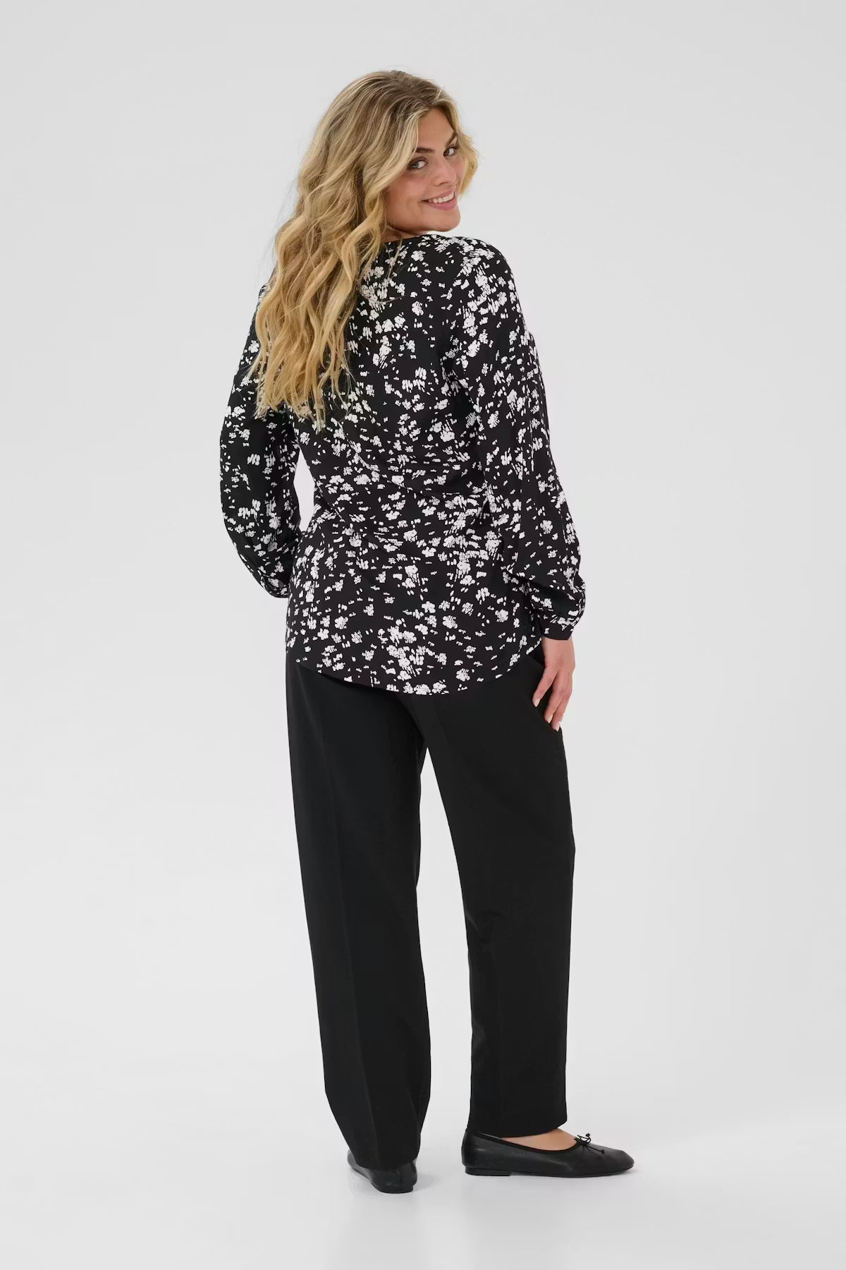 KCbella Blouse
