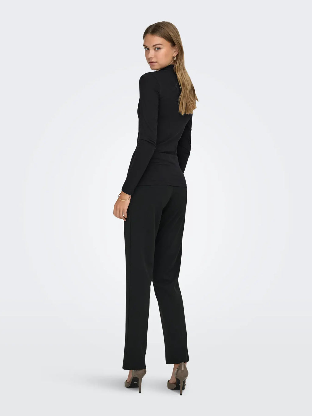 JDYAVA NEW TURTELNECK TOP