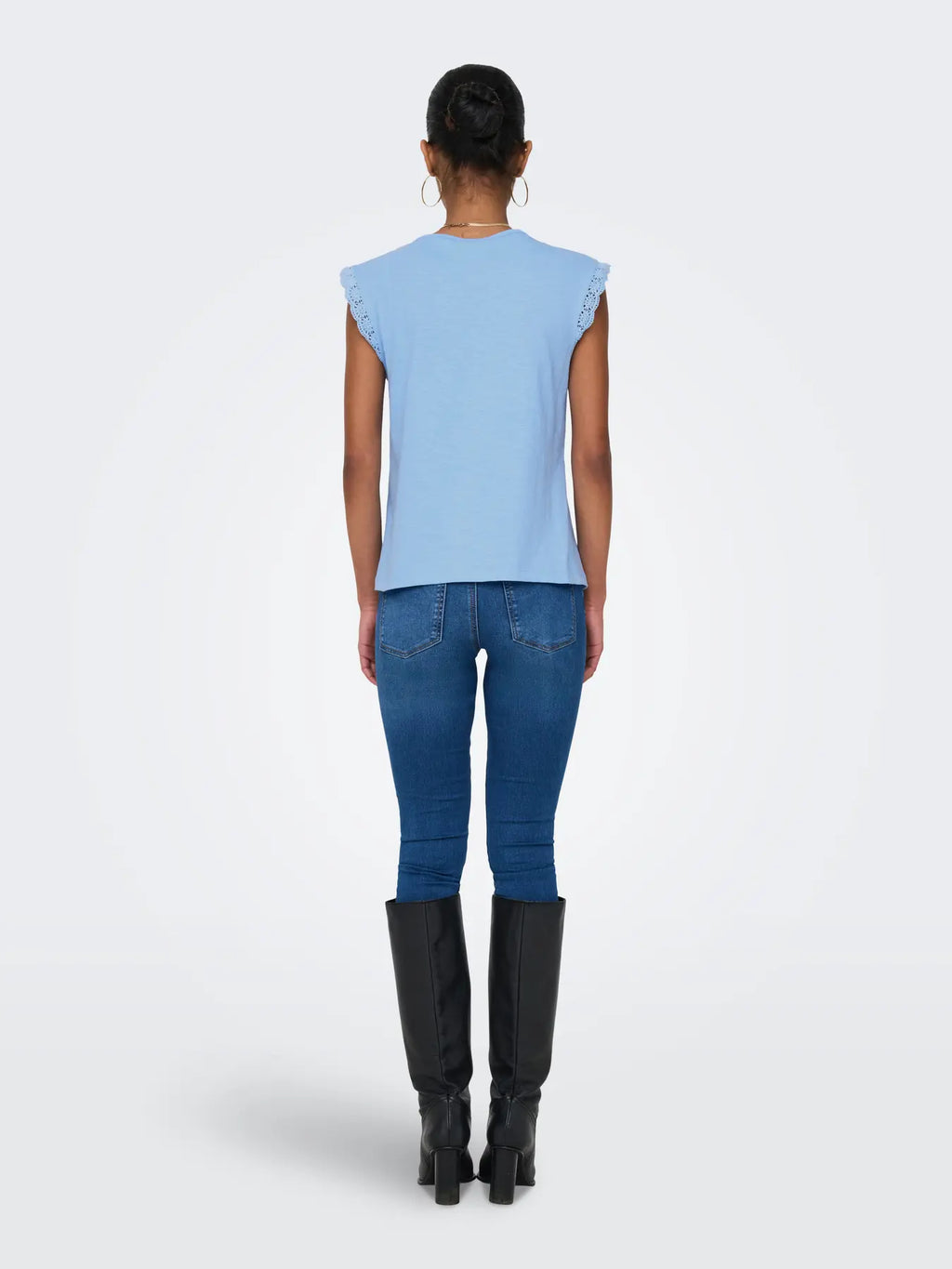 JDYSALVA LIFE S/L CROCHET TOP