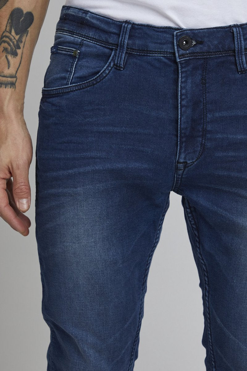 JET Slim Fit Jeans