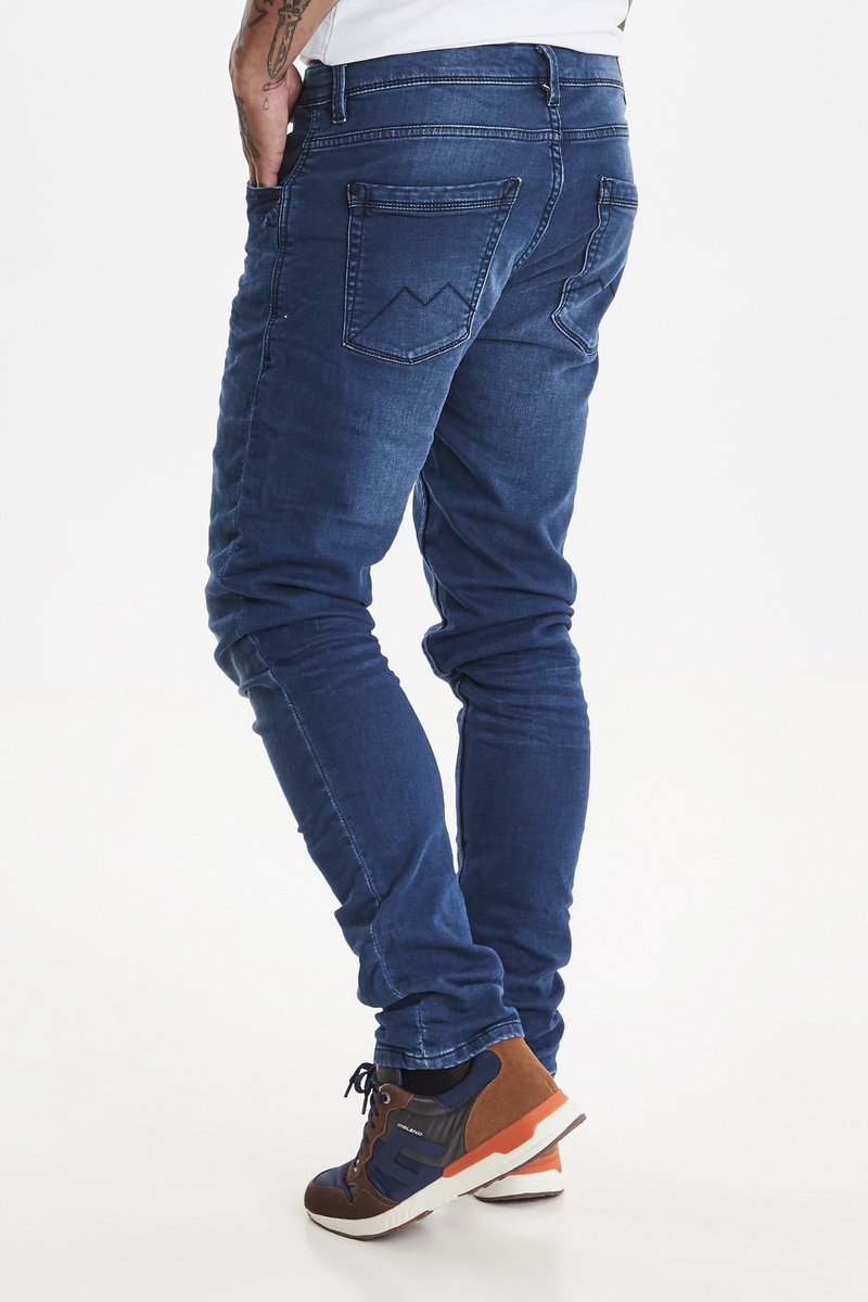 JET Slim Fit Jeans