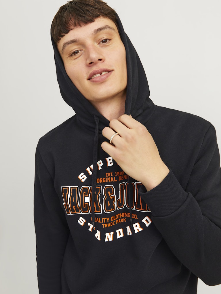 JJELOGO SWEAT HOOD