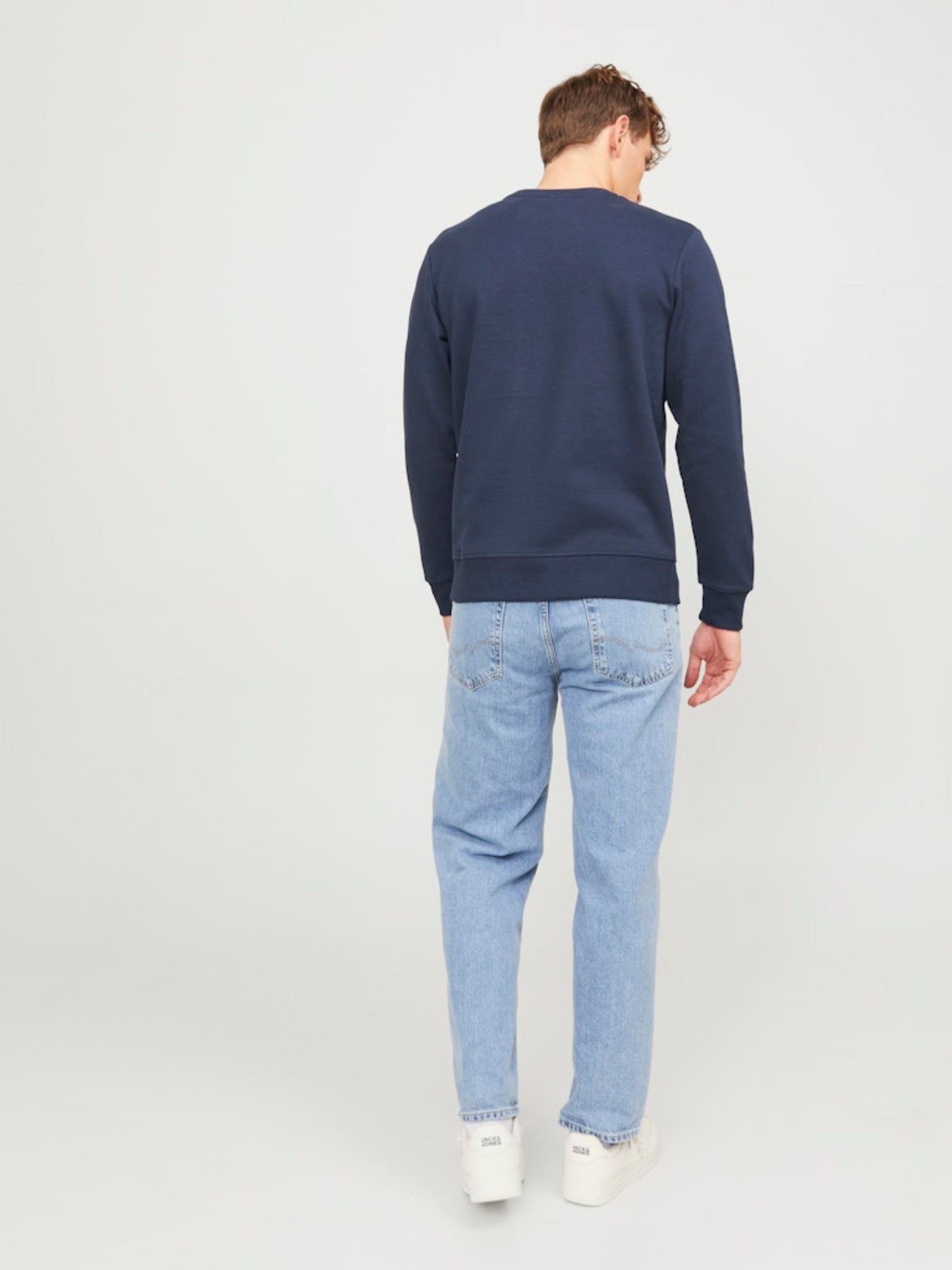 JJEBASIC SWEAT CREW NECK