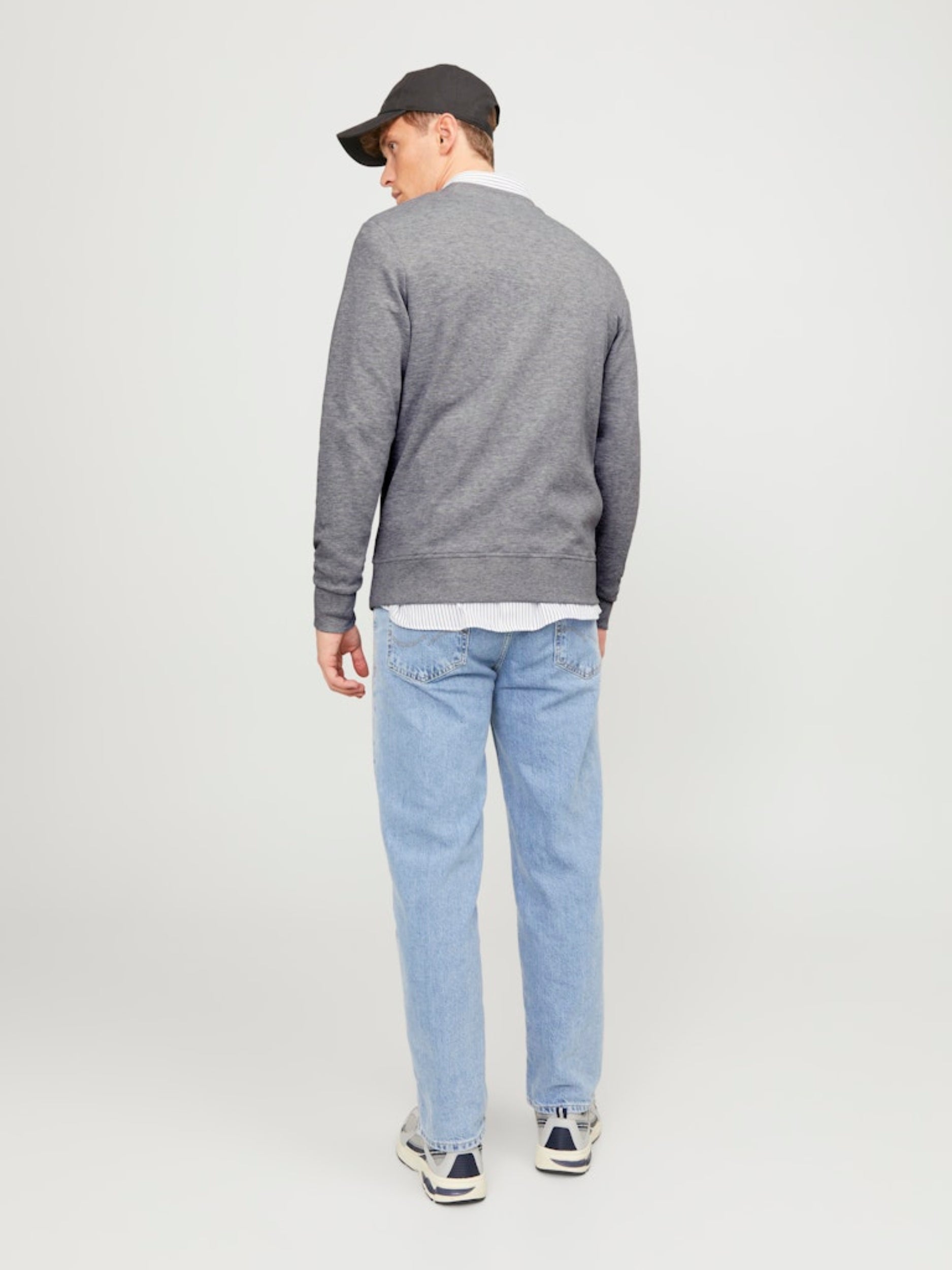 JJEBASIC SWEAT CREW NECK