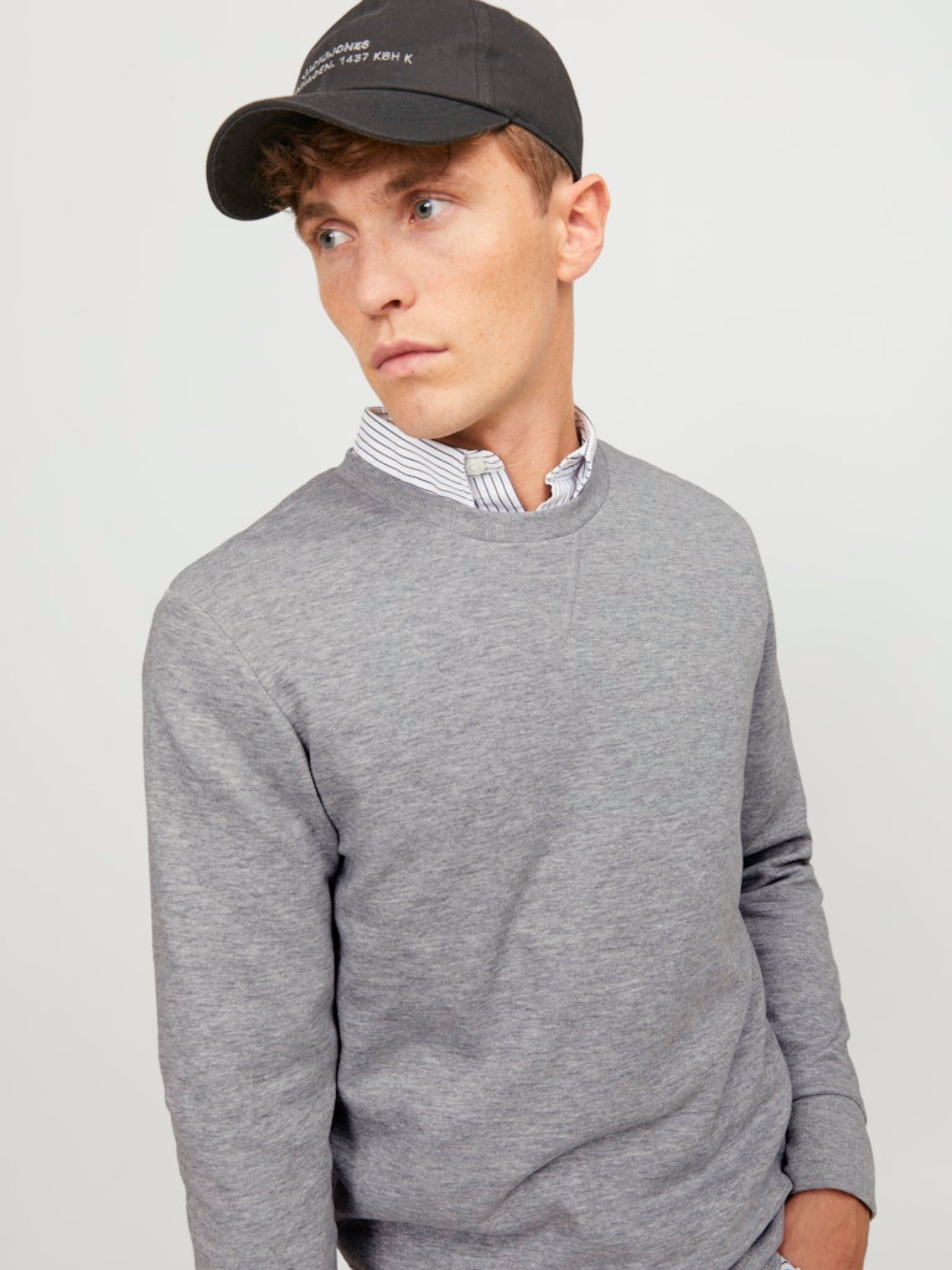 JJEBASIC SWEAT CREW NECK
