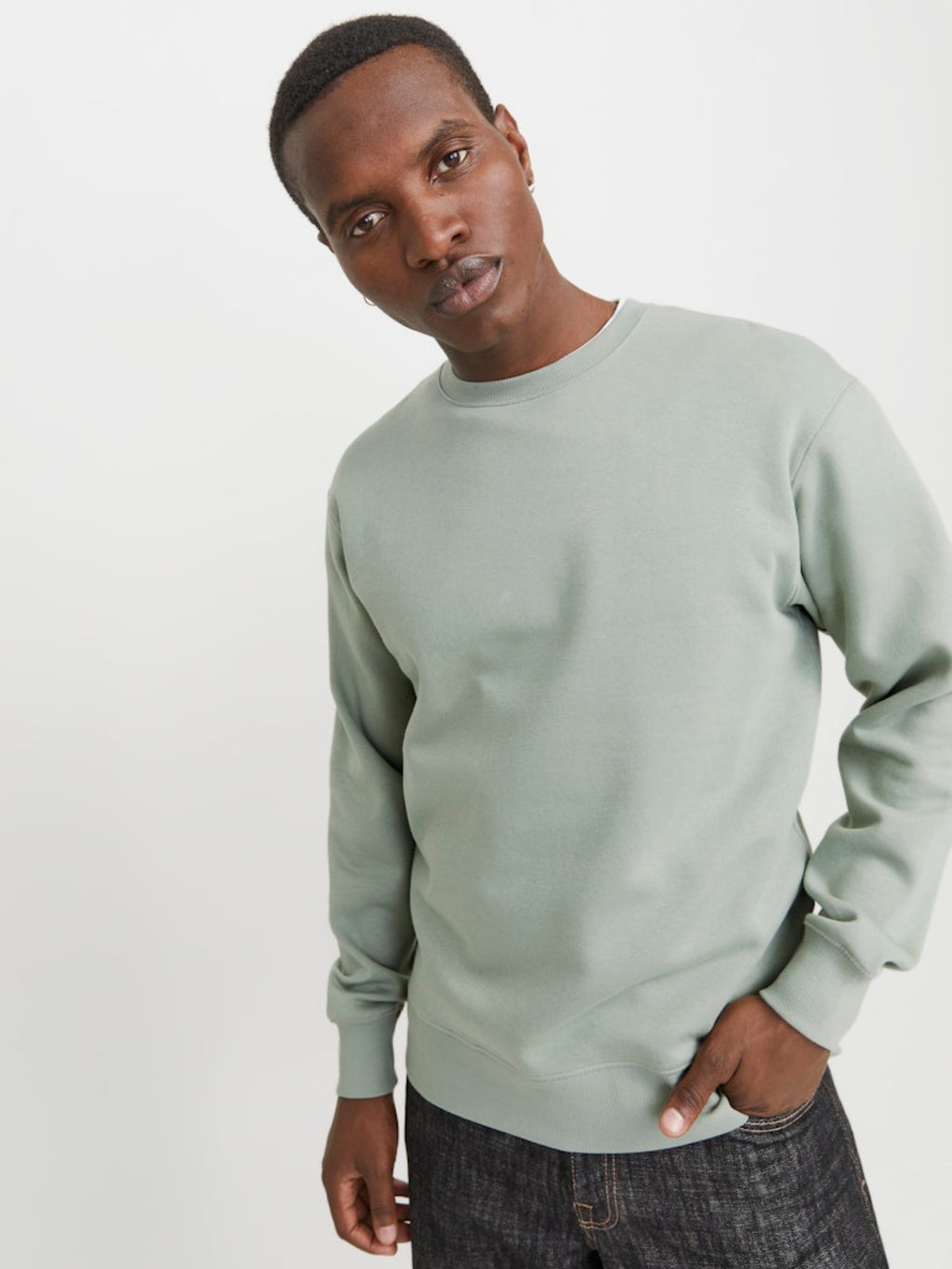 JJESTAR BASIC SWEAT CREW NECK