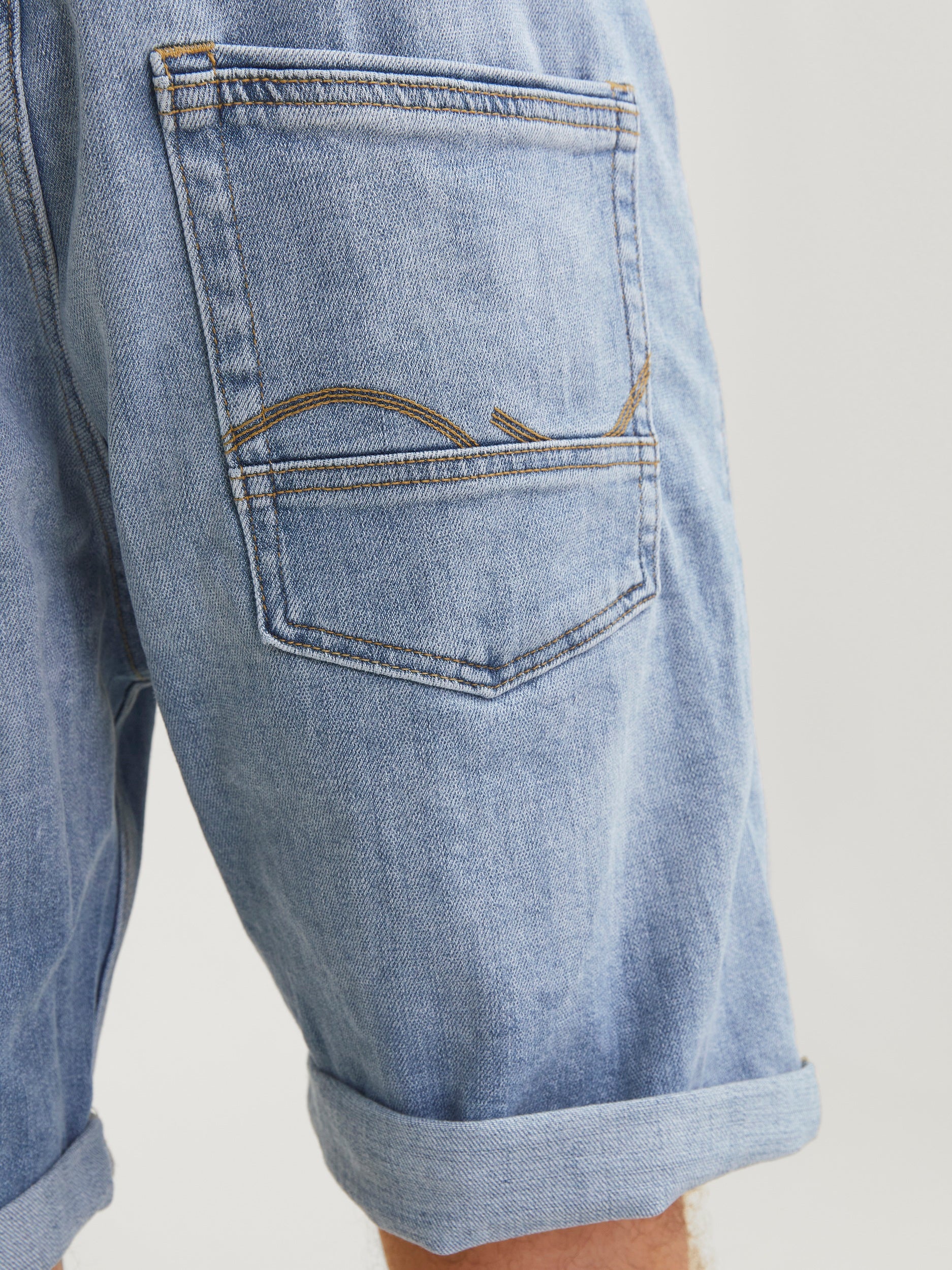 JJICHRIS JJWOOD SHORTS