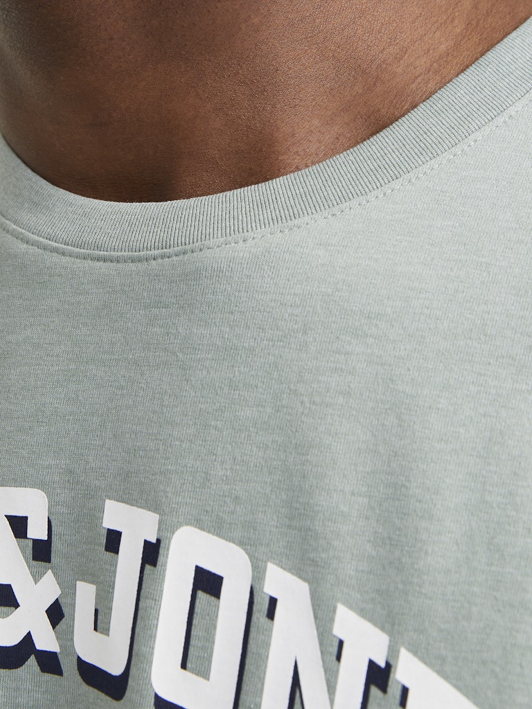 JJELOGO TEE SS O-NECK