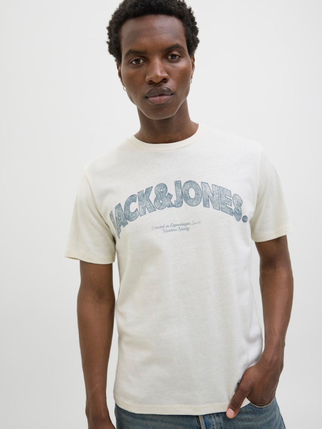 JORALMERIA BOLD BRANDING TEE