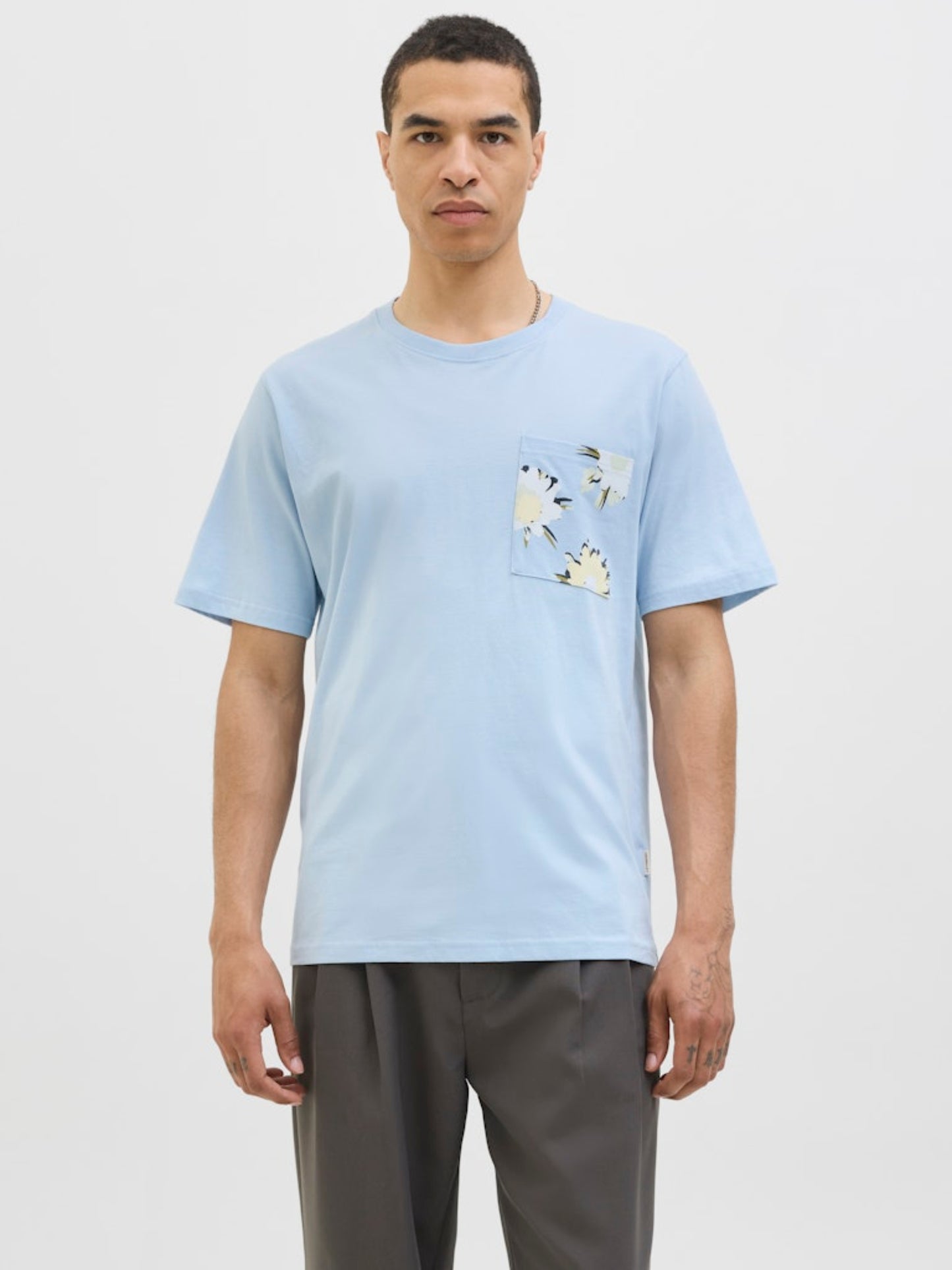 JORTAVIRA AOP POCKET TEE