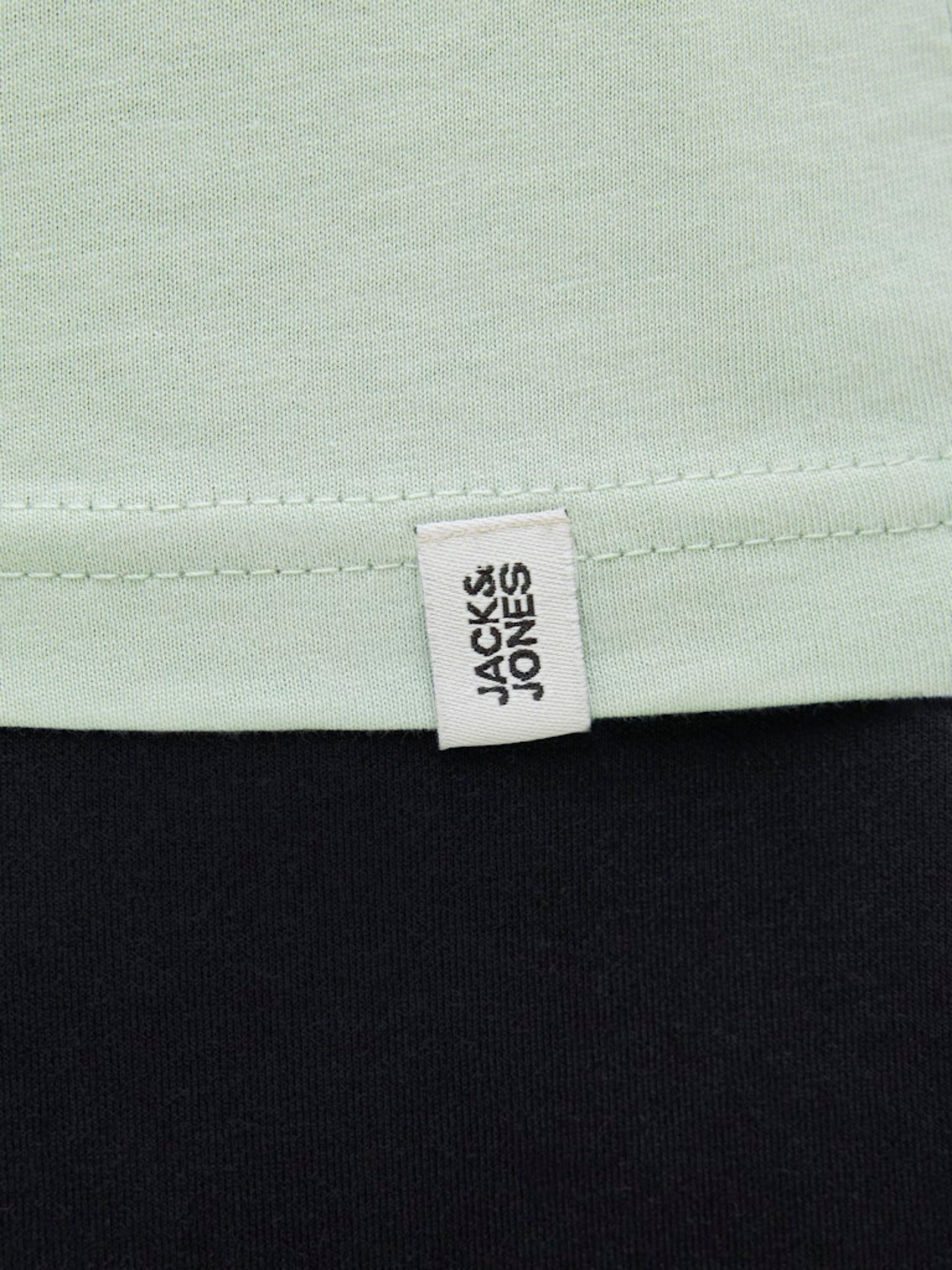 JCOLOGAN SUMMER PRINT TEE
