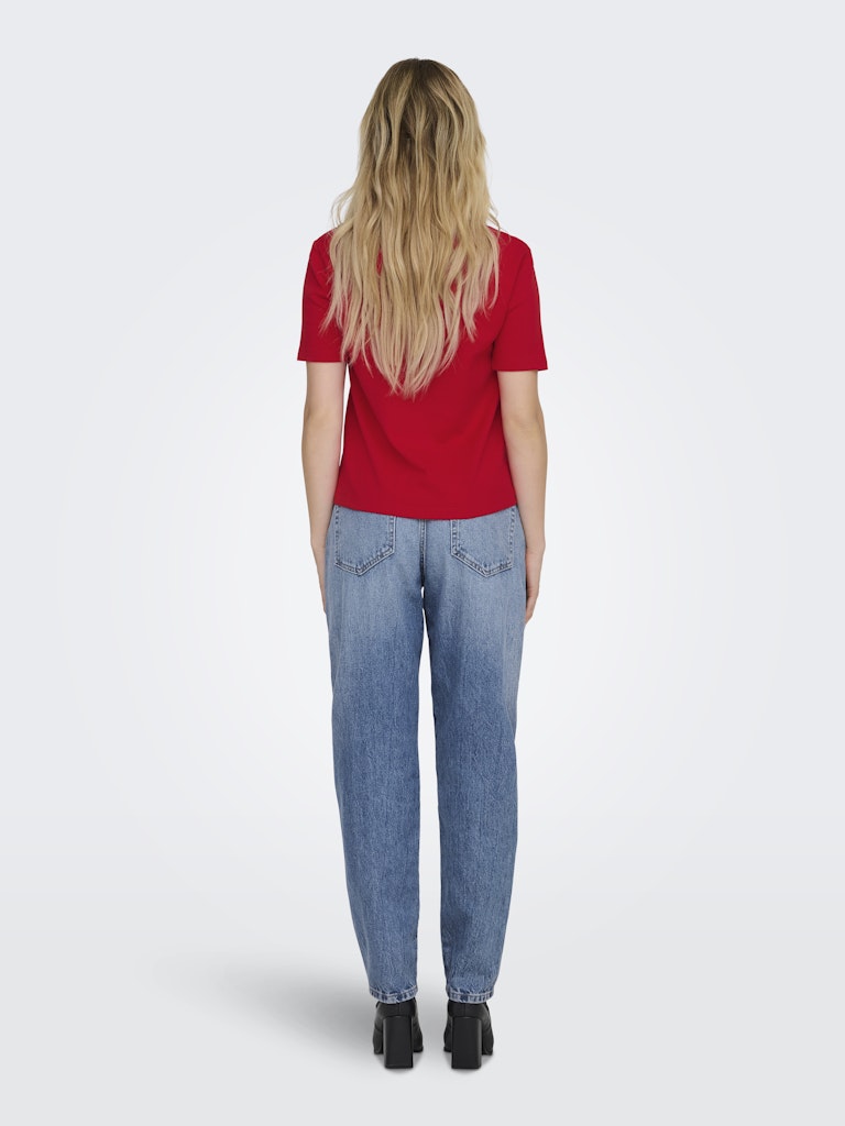 JDYCATIE S/S HEAVY EMB TOP