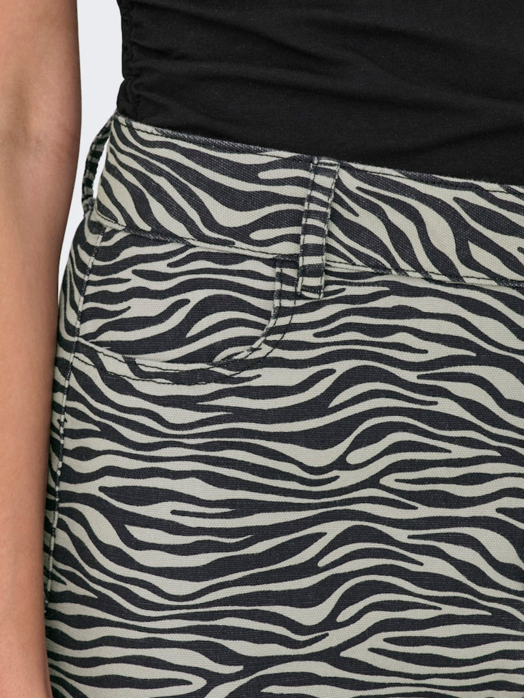 JDYRAY MW MINI SKIRT