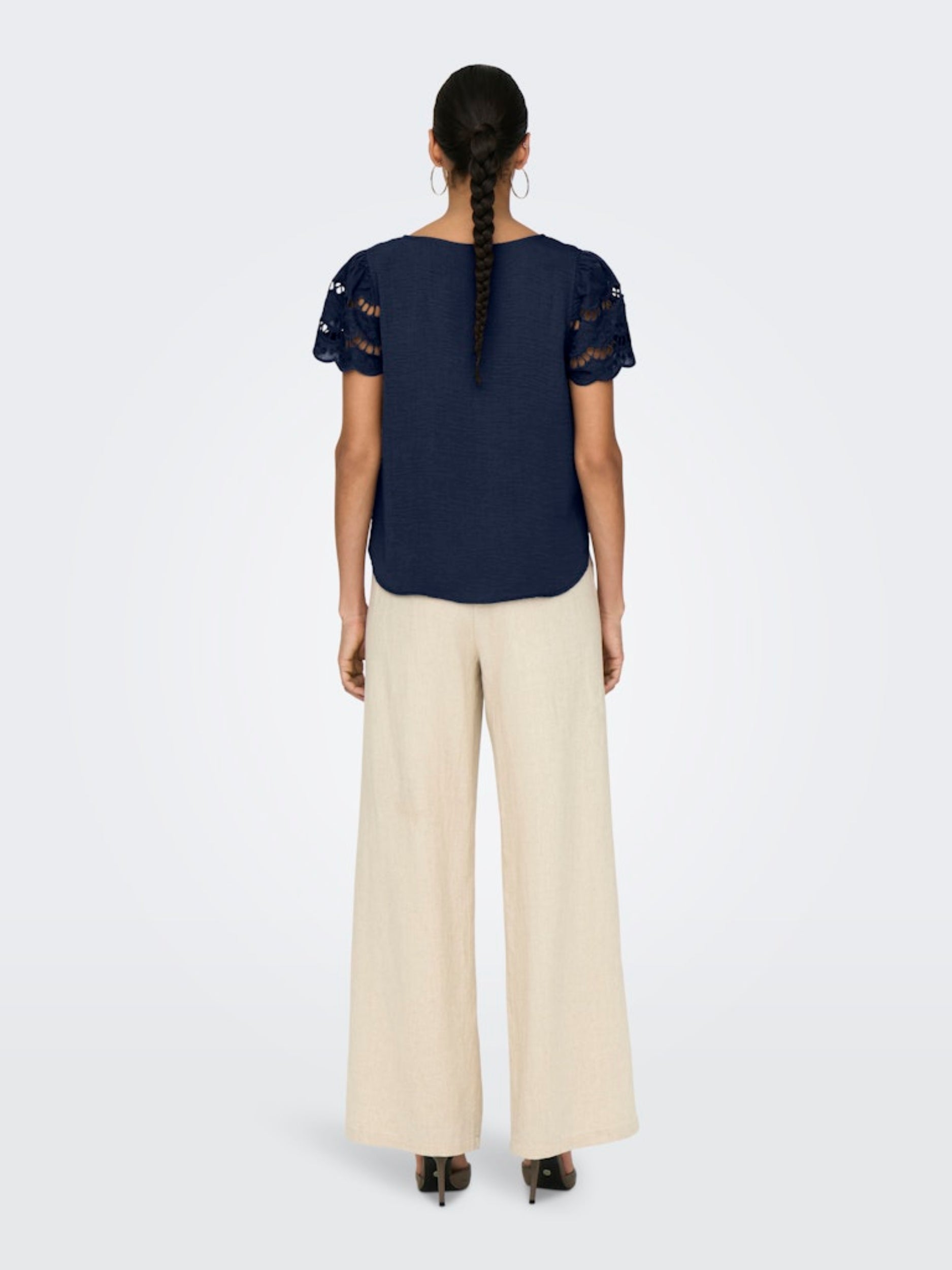 JDYHANNAH LIFE S/S LACE TOP