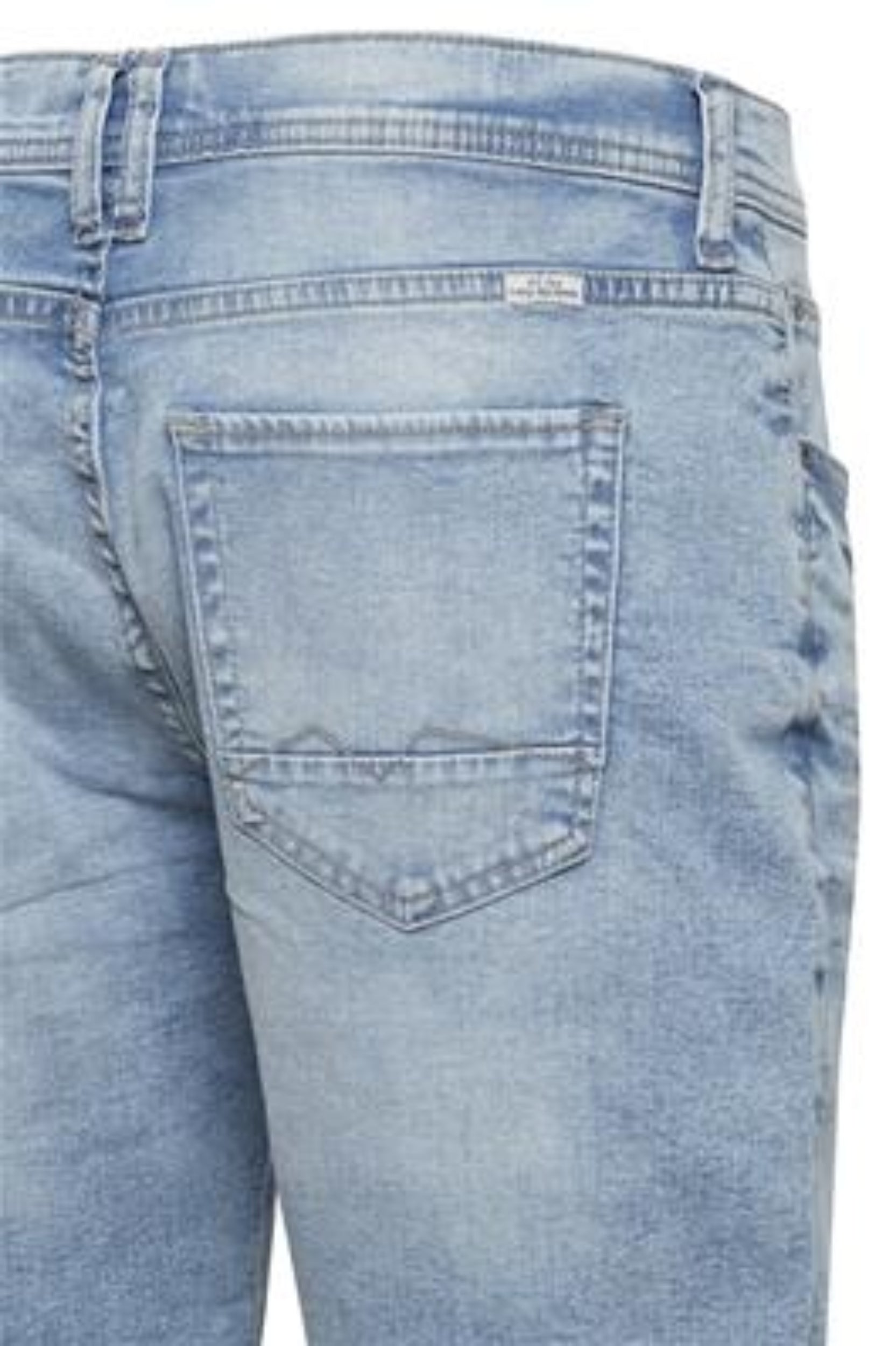 Blend Jogg Denim Korte Broek Knoop Brown Sugar - Outfit S Blend Jogg Denim Korte Broek Knoop Brown Sugar - Outfit S