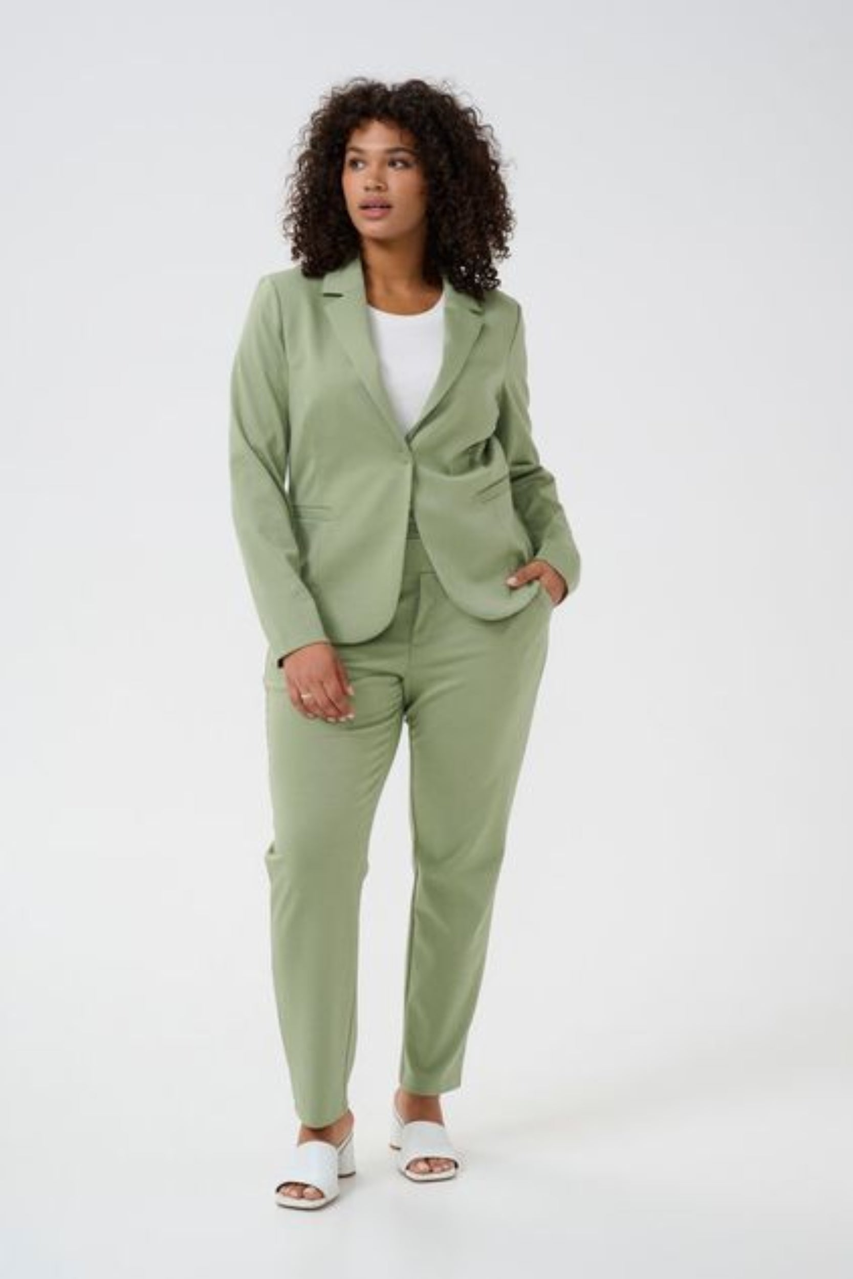 KCjenna blazer