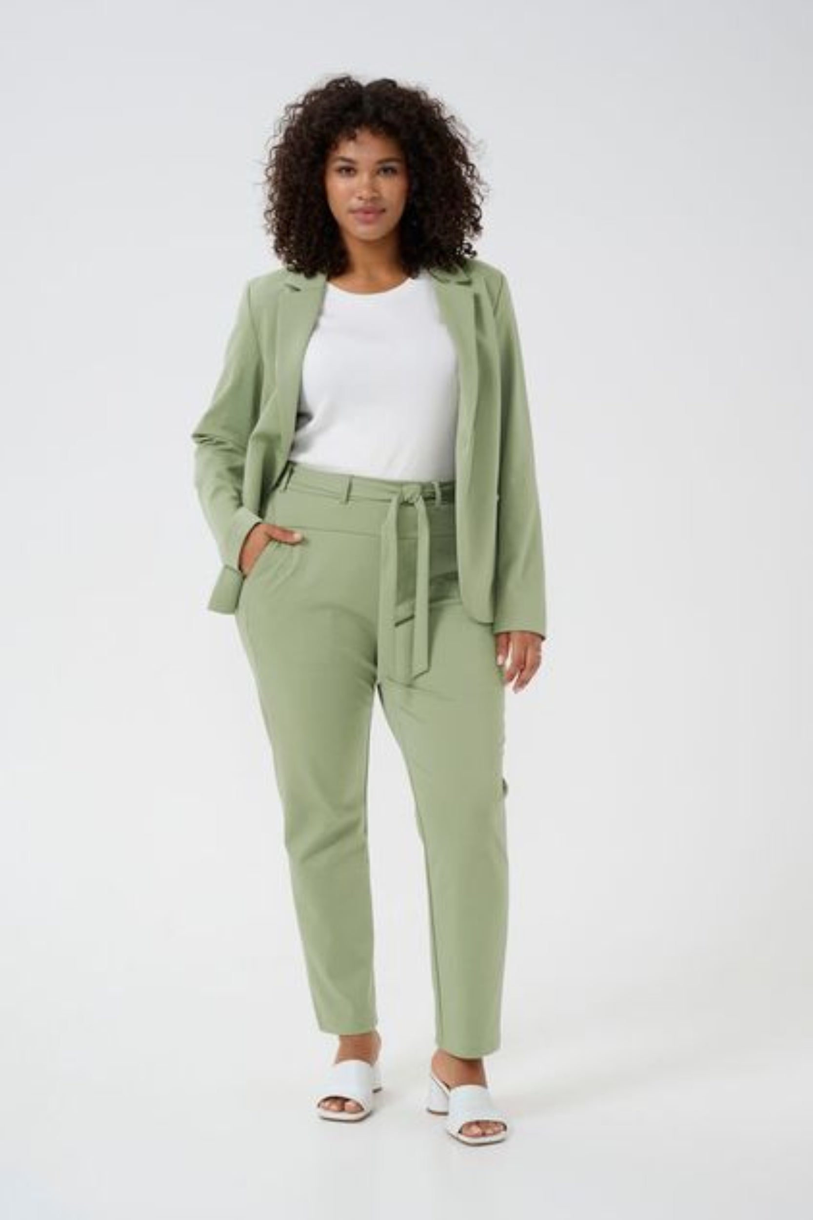 KCJenna Belt Pants