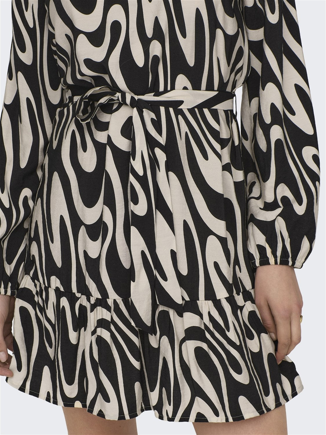 JDY camille v-neck dress