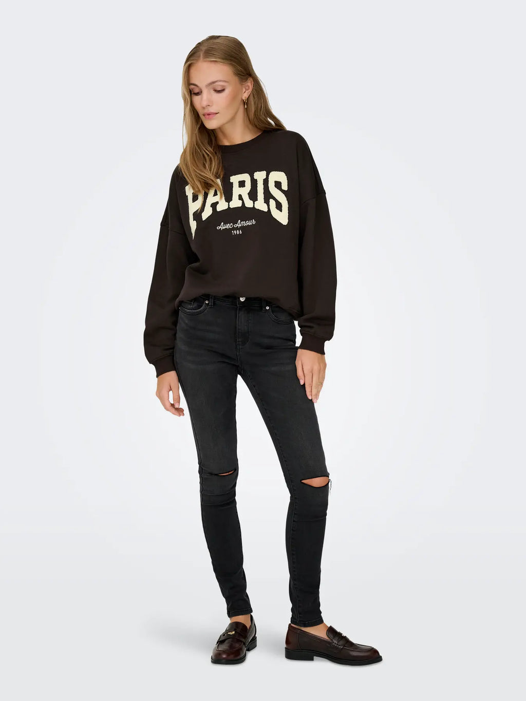 JDYMESA L/S O-NK EMB SWEAT